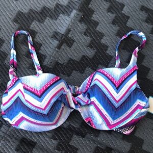 Plus Size Push Up Colorful Chevron Print Bikini Top